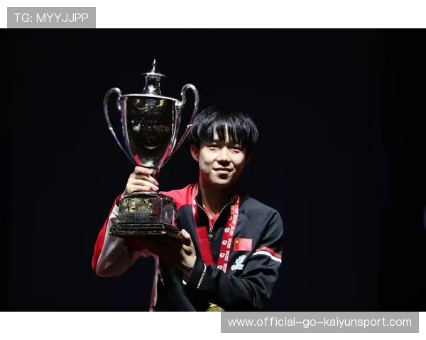 樊振东称王楚钦仍是国乒领军，英雄相惜引全网点赞