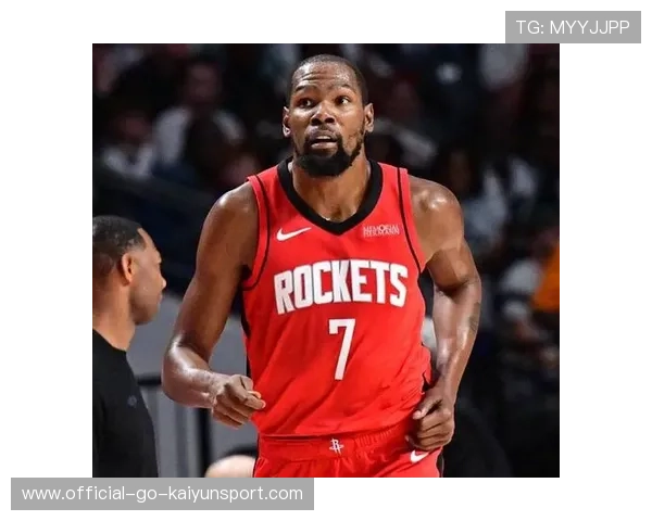 杜兰特:我和詹姆斯都不会拥有雕像,NBA现役只有一个人可以获得,杜兰特能超过詹姆斯吗 杜兰特:我和詹姆斯都不会拥有雕像,NBA现役只有一个人可以获得,杜兰特能超过詹姆斯吗